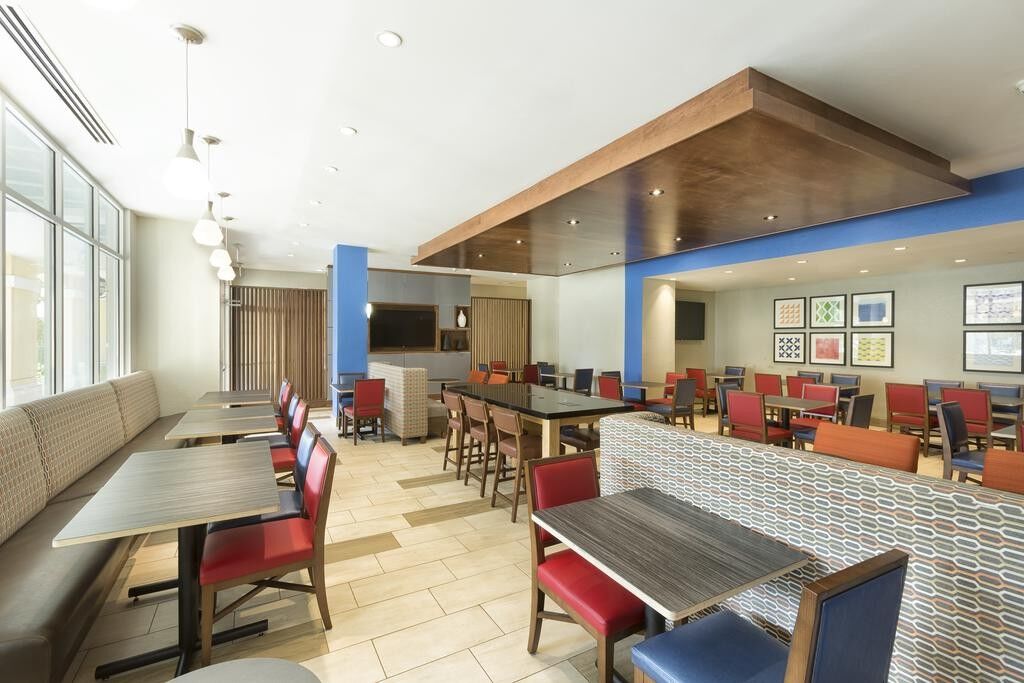 Holiday Inn Express & Suites S Lake Buena Vista By Ihg Kissimmee Kültér fotó